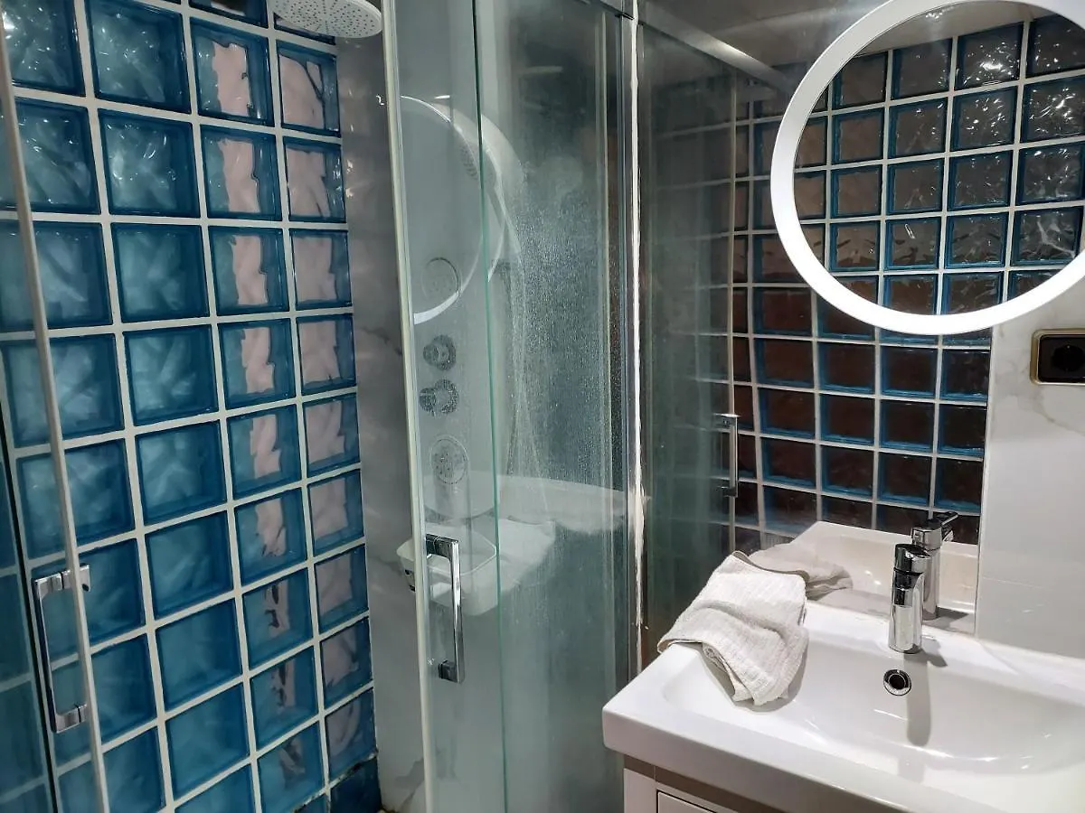 Barcelona Village Homestay Tiana