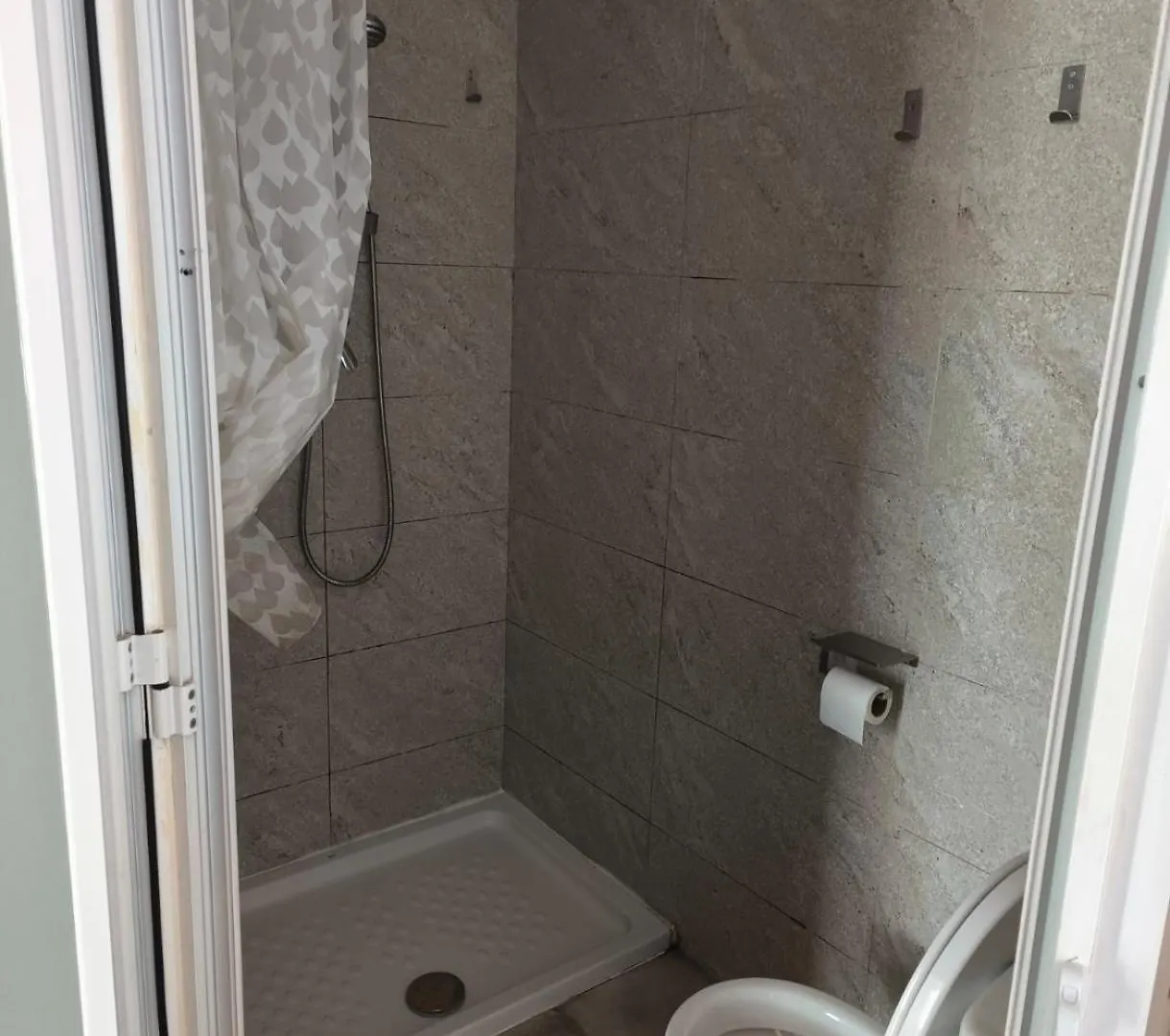 Barcelona Village Homestay Tiana