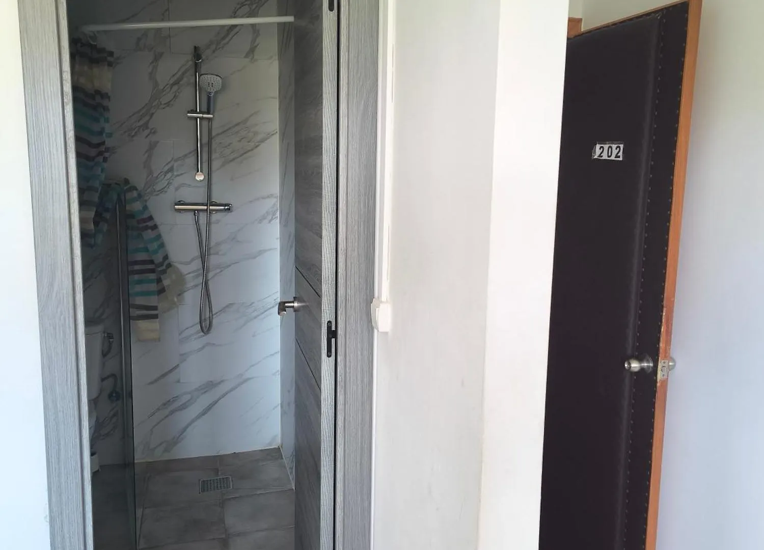 Barcelona Village Homestay Tiana