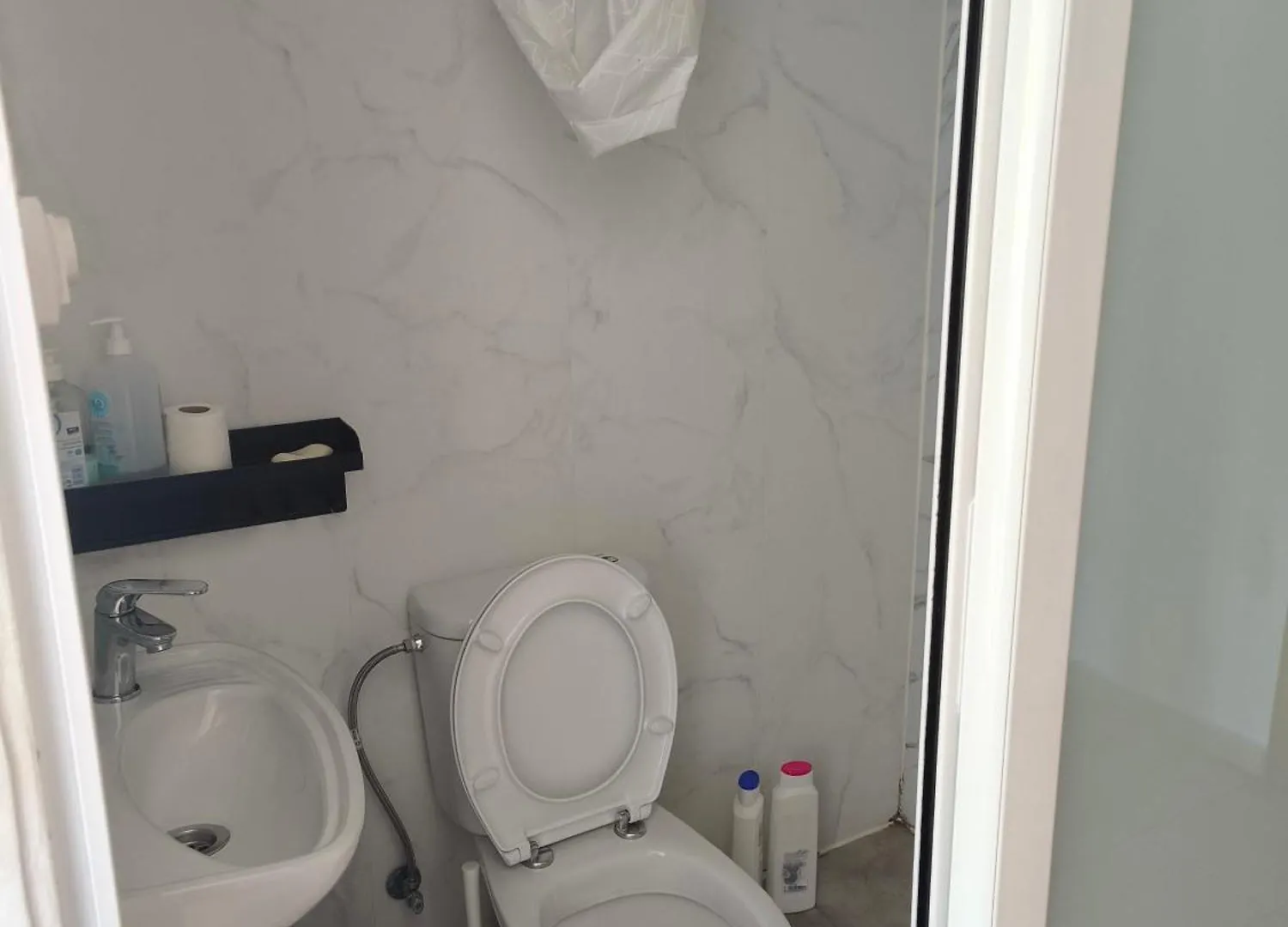 Barcelona Village Homestay Tiana