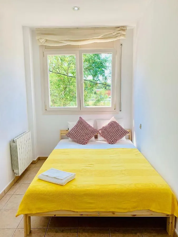 Barcelona Village Homestay Tiana