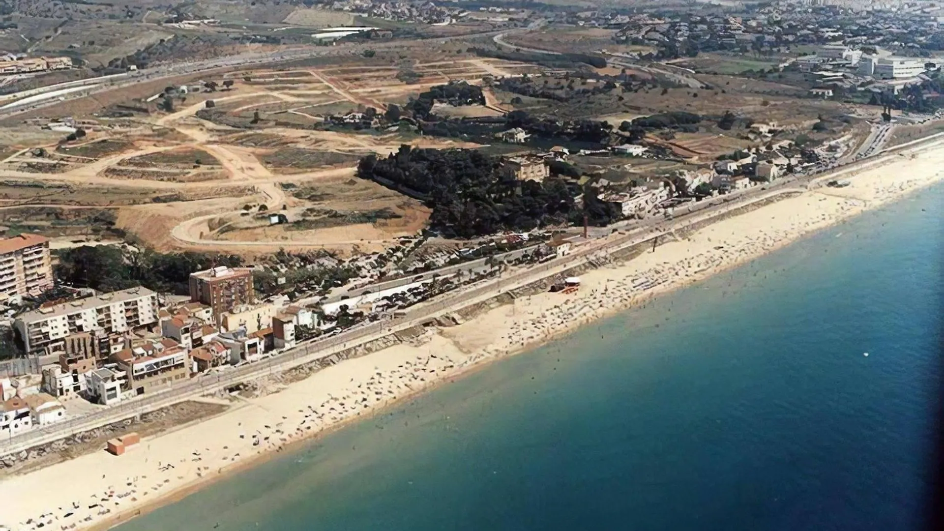 Barcelona Village Homestay Tiana 0*,  Spain