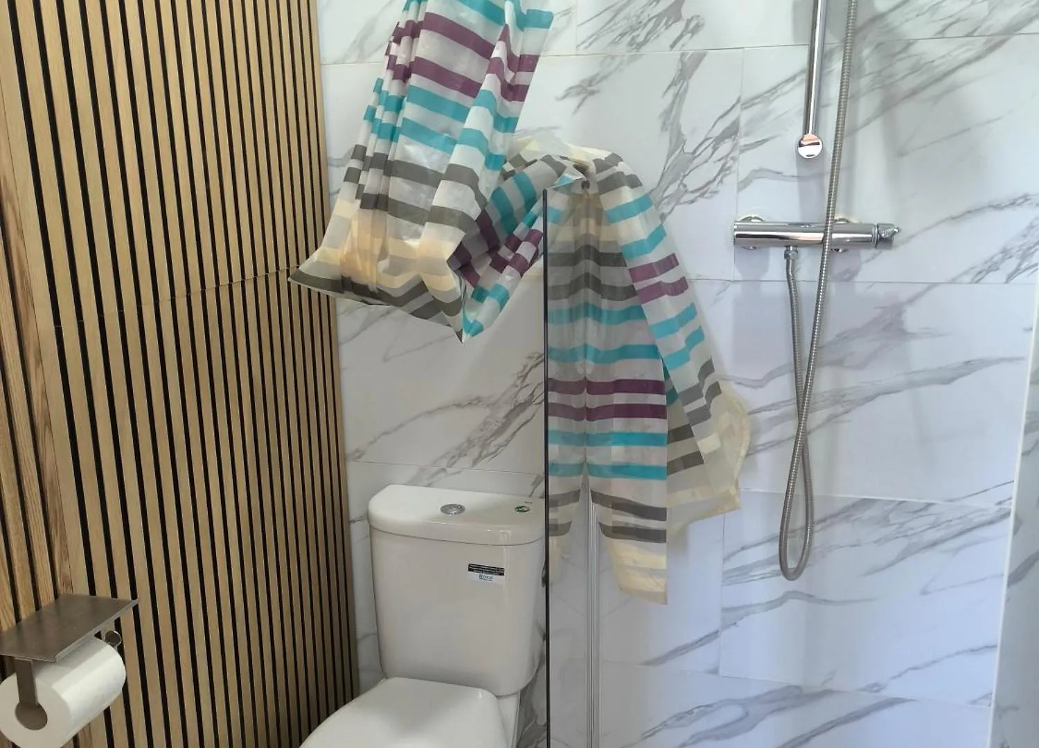 Barcelona Village Homestay Tiana
